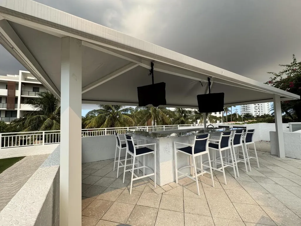 3015 N Ocean Boulevard Fort Lauderdale FL 33308