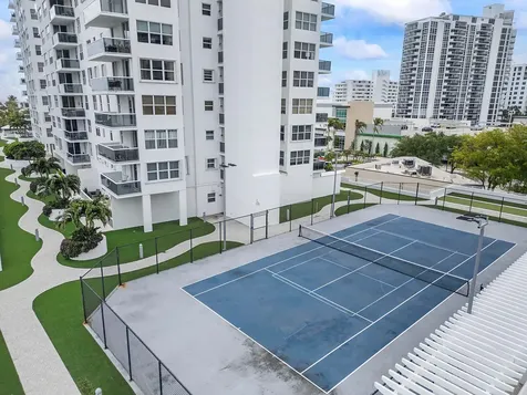 3015 N Ocean Boulevard Fort Lauderdale FL 33308