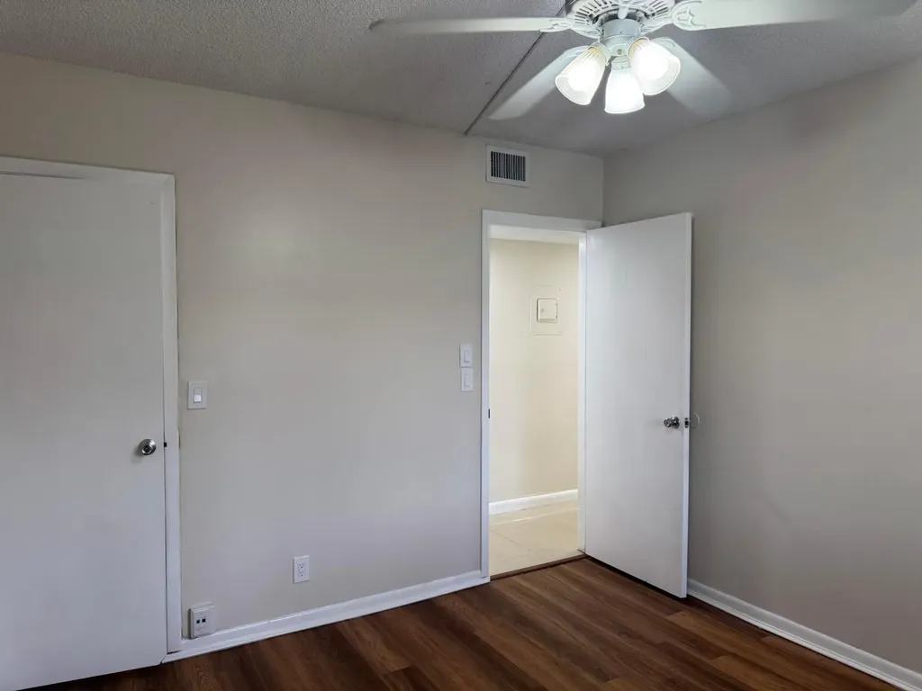 3710 N Pine Island Road Sunrise FL 33351