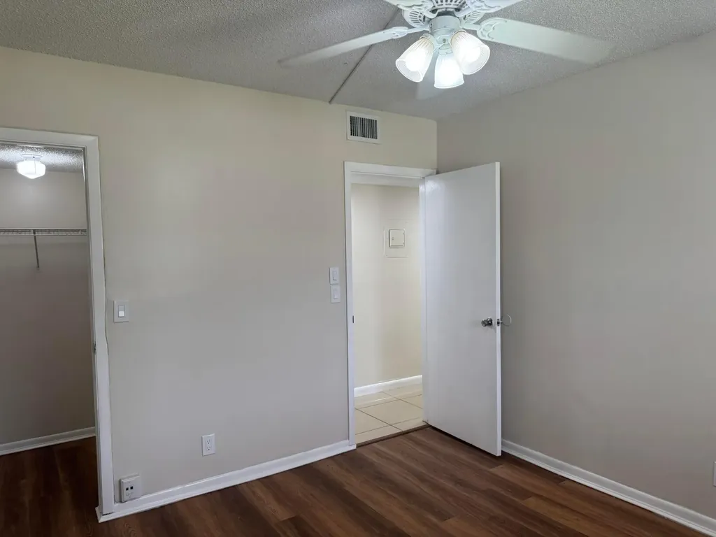 3710 N Pine Island Road Sunrise FL 33351