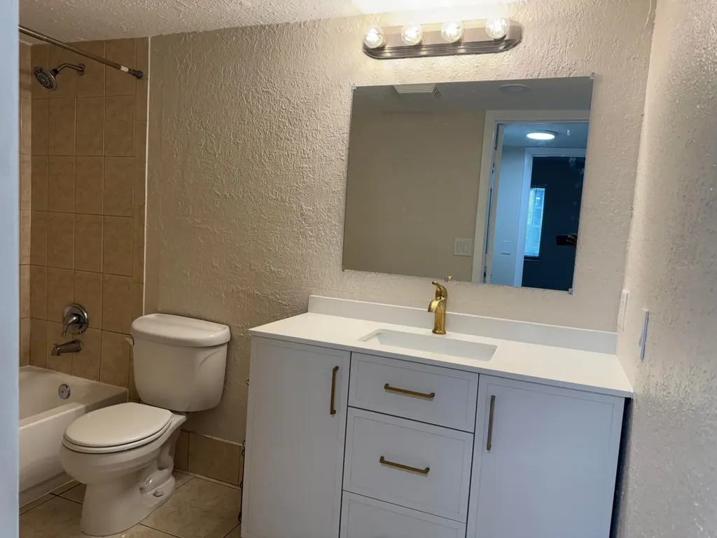 3710 N Pine Island Road Sunrise FL 33351