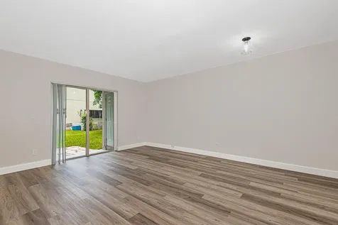 11500-11506 NW 43rd Court Coral Springs FL 33065