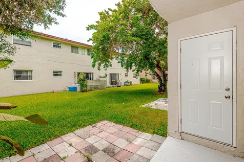 11500-11506 NW 43rd Court Coral Springs FL 33065