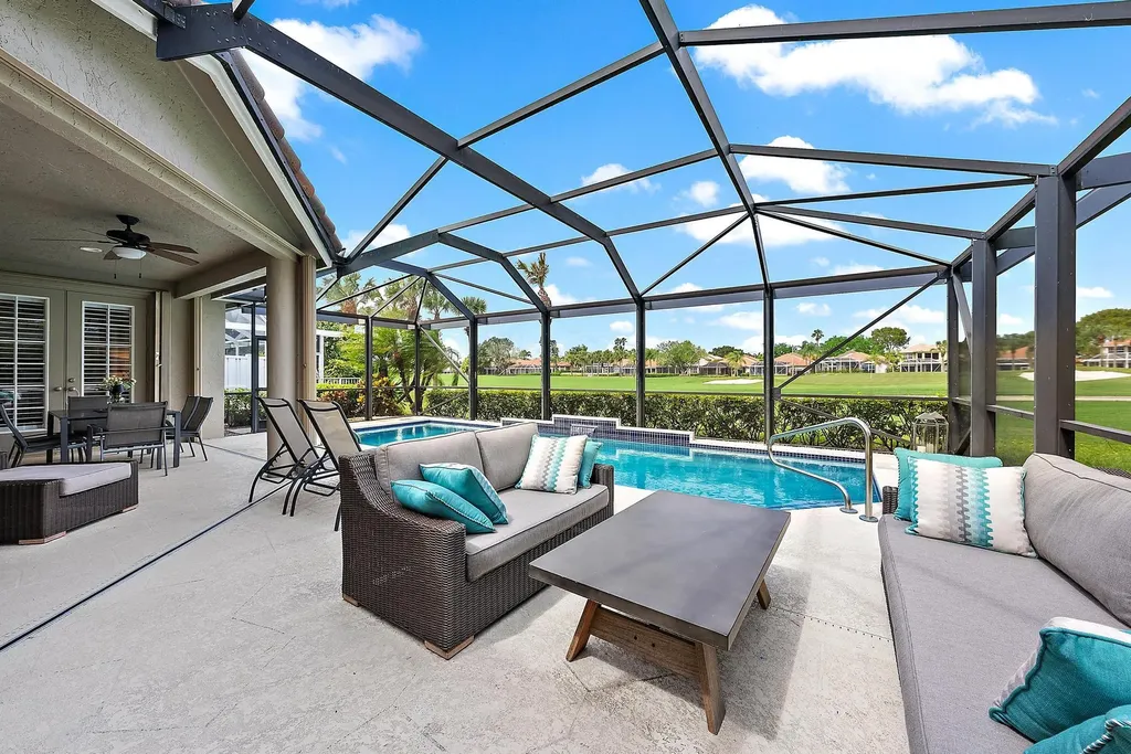 8347 Quail Meadow Way West Palm Beach FL 33412