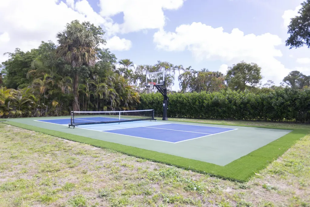 8763 Pinion Drive Lake Worth FL 33467