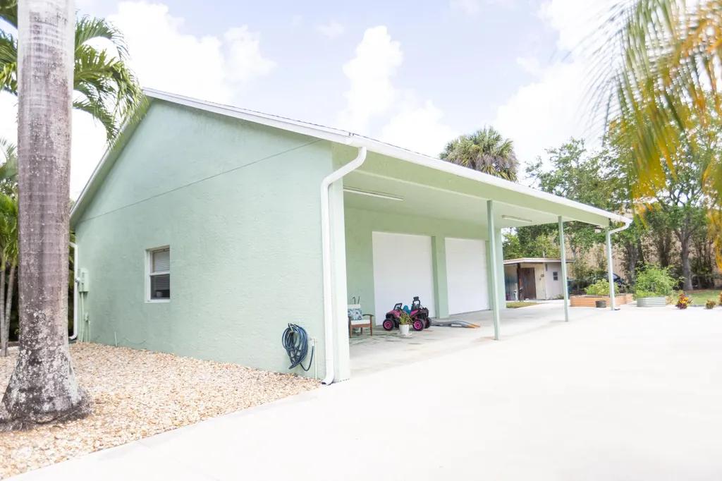 8763 Pinion Drive Lake Worth FL 33467