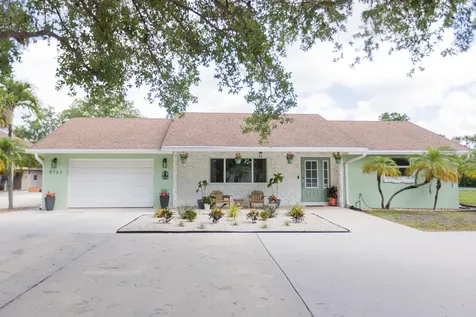 8763 Pinion Drive Lake Worth FL 33467