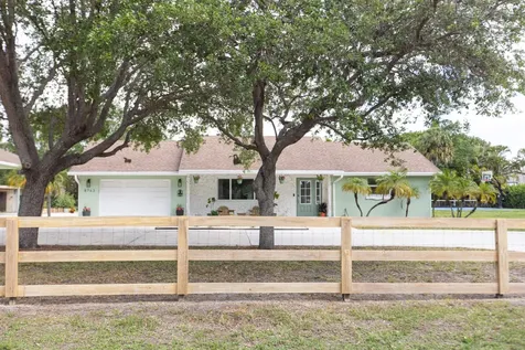 8763 Pinion Drive Lake Worth FL 33467