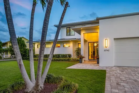 10742 SE Burgee Court Hobe Sound FL 33455
