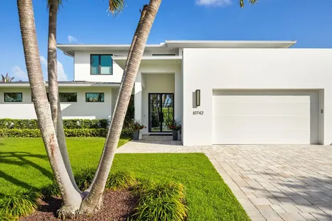 10742 SE Burgee Court Hobe Sound FL 33455