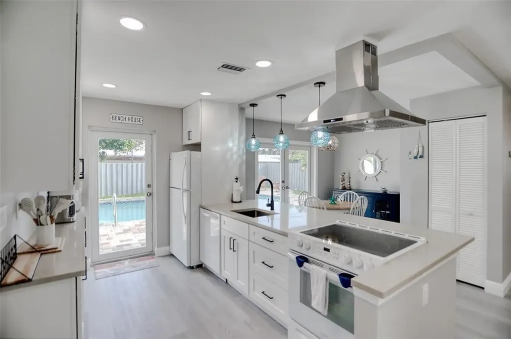 1437 NE 25th Street Pompano Beach FL 33064