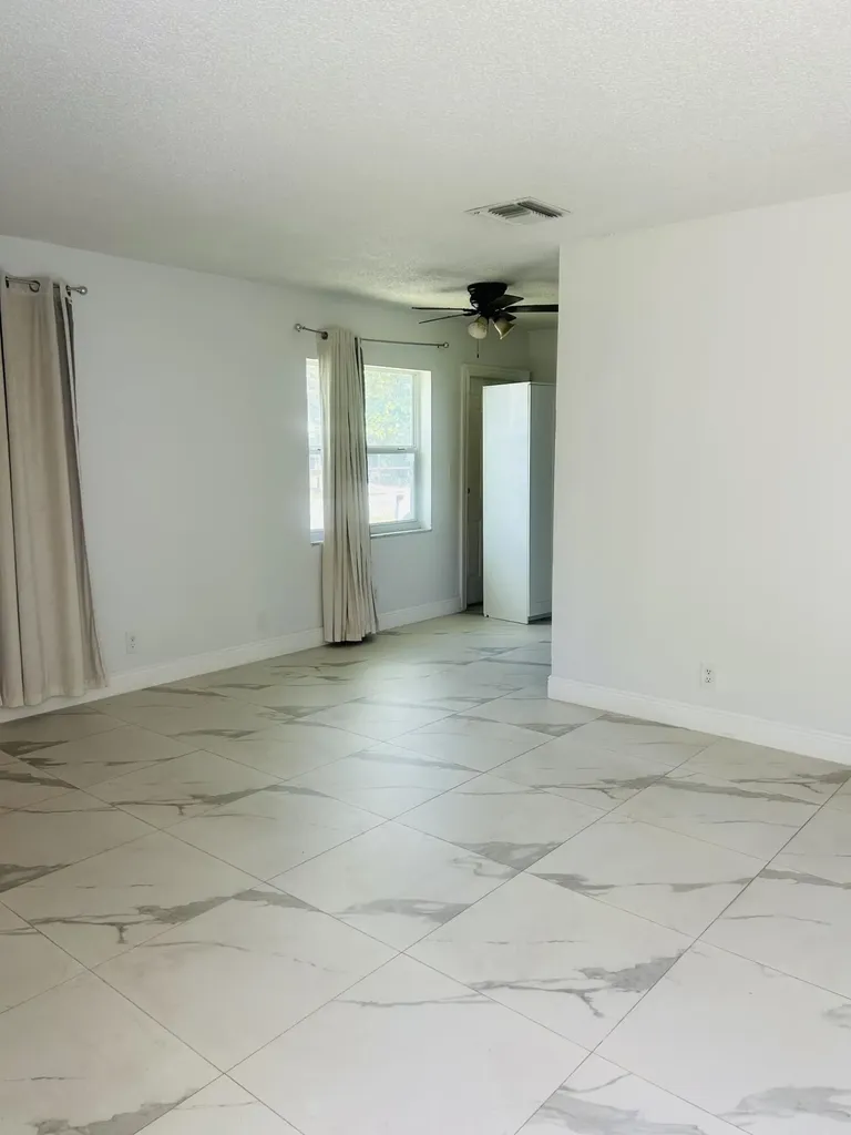 1471 NW 20th Street Fort Lauderdale FL 33311
