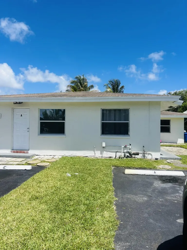1471 NW 20th Street Fort Lauderdale FL 33311