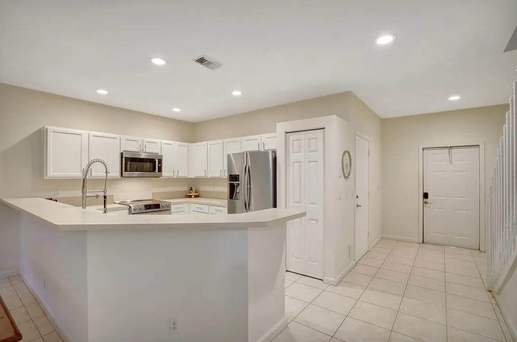13428 Georgian Court Wellington FL 33414