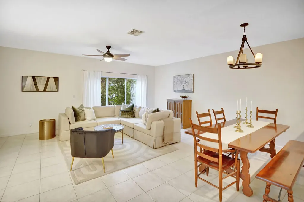 13428 Georgian Court Wellington FL 33414