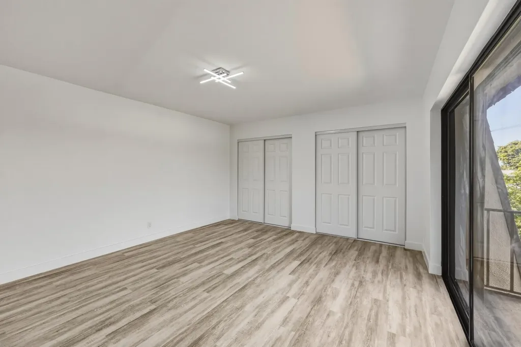 107 Lake Arbor Drive Palm Springs FL 33461