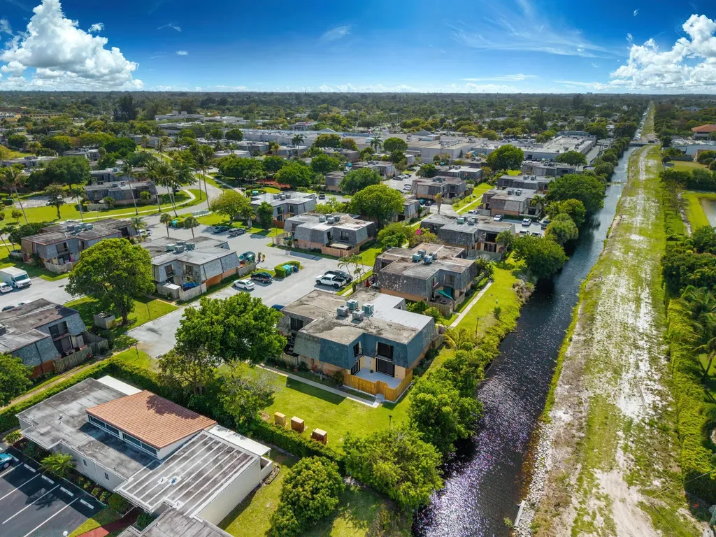 107 Lake Arbor Drive Palm Springs FL 33461