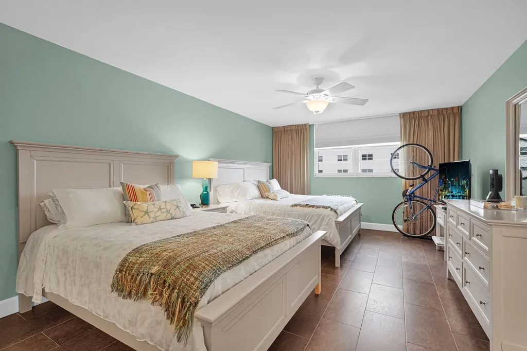 1701 S Ocean Drive Hollywood FL 33019