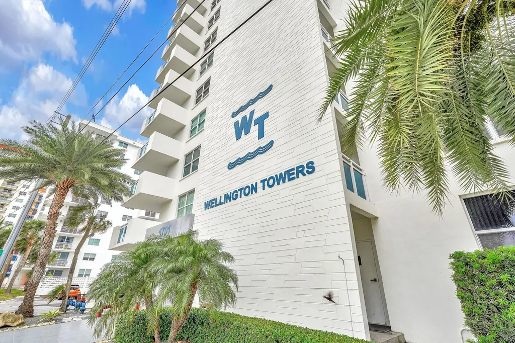 1701 S Ocean Drive Hollywood FL 33019