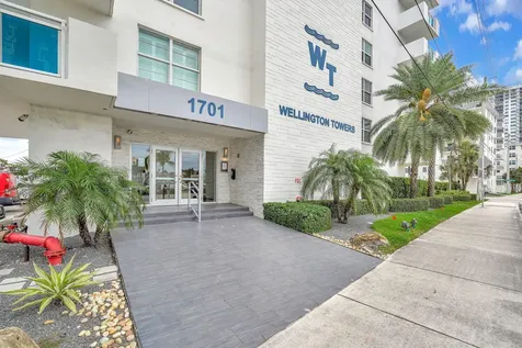 1701 S Ocean Drive Hollywood FL 33019