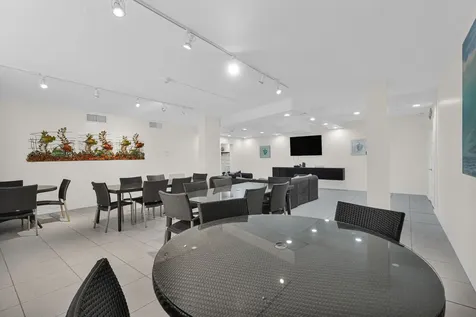 1701 S Ocean Drive Hollywood FL 33019