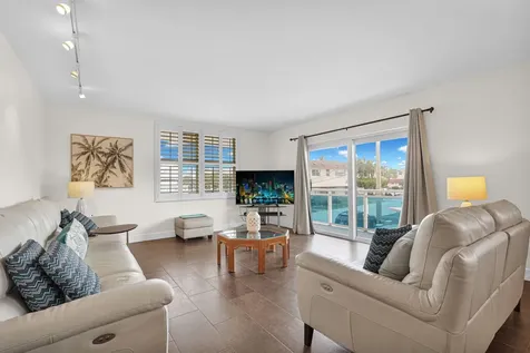 1701 S Ocean Drive Hollywood FL 33019