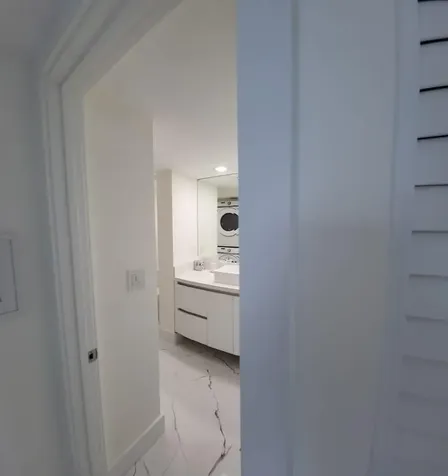 16425 Collins Avenue Sunny Isles Beach FL 33160