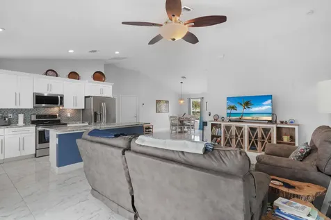 685 SW Homeland Road Port St Lucie FL 34953