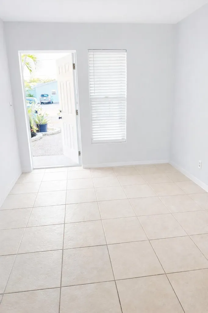 1017 SE 3rd Street Deerfield Beach FL 33441
