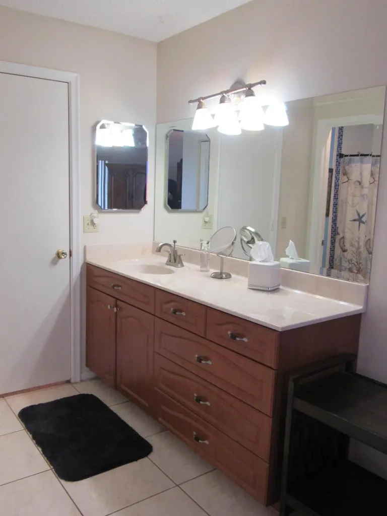 1830 NW 18th Street Delray Beach FL 33445