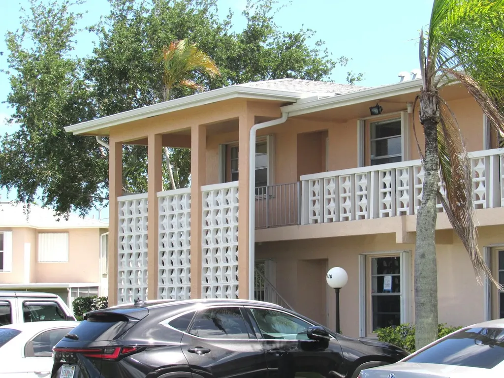 1830 NW 18th Street Delray Beach FL 33445