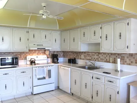 1830 NW 18th Street Delray Beach FL 33445