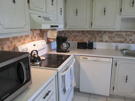 1830 NW 18th Street Delray Beach FL 33445