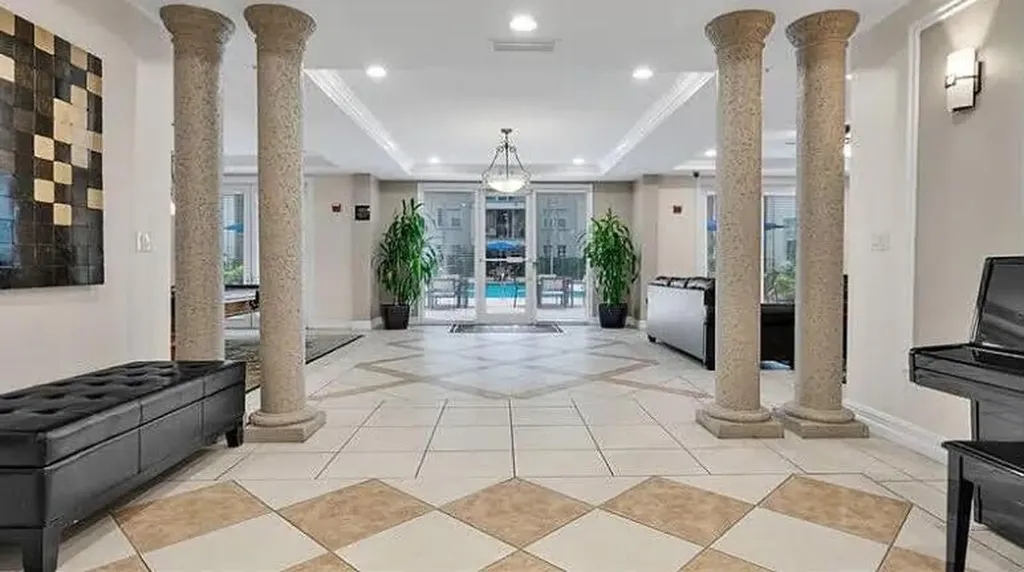 533 NE 3rd Avenue Fort Lauderdale FL 33301