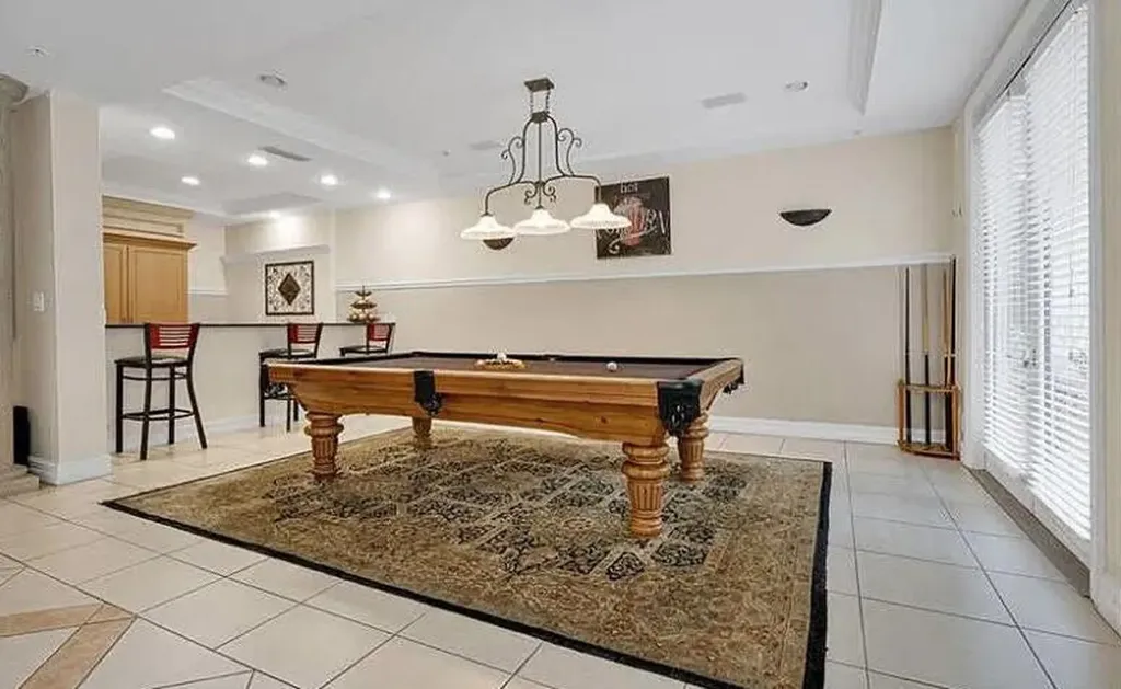 533 NE 3rd Avenue Fort Lauderdale FL 33301