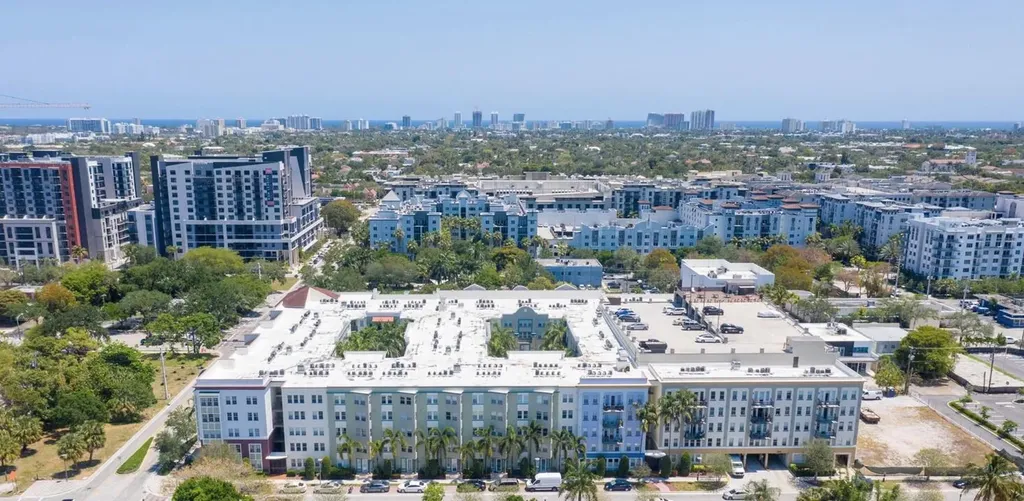 533 NE 3rd Avenue Fort Lauderdale FL 33301