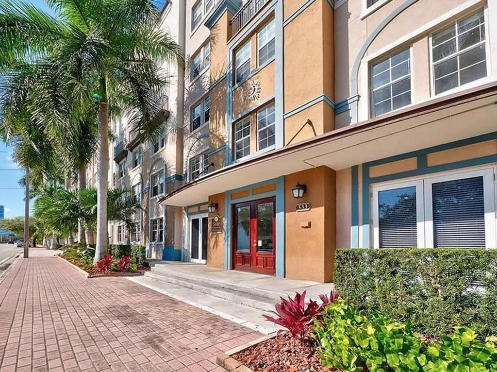 533 NE 3rd Avenue Fort Lauderdale FL 33301