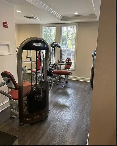 533 NE 3rd Avenue Fort Lauderdale FL 33301