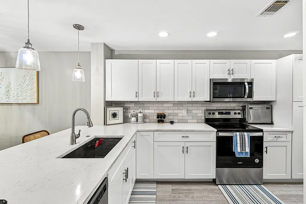 35 Southport Lane Boynton Beach FL 33436