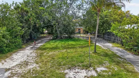 600 Allen Avenue Delray Beach FL 33483