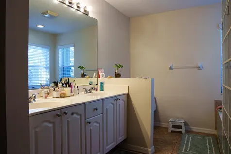 8058 Via Hacienda Riviera Beach FL 33418