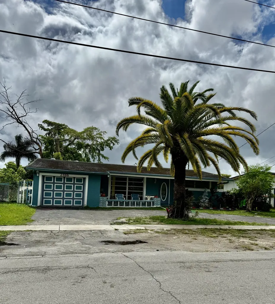 2486 NW 73rd Avenue Sunrise FL 33313