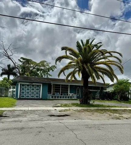 2486 NW 73rd Avenue Sunrise FL 33313