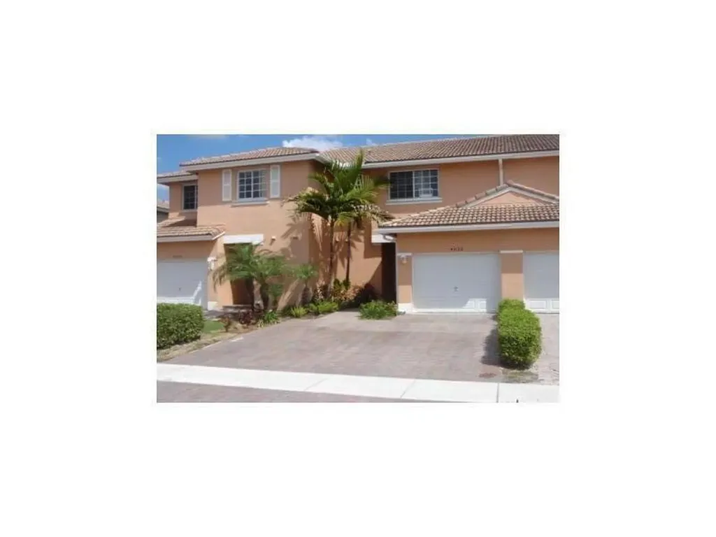 4032 NW 92nd Avenue Sunrise FL 33351