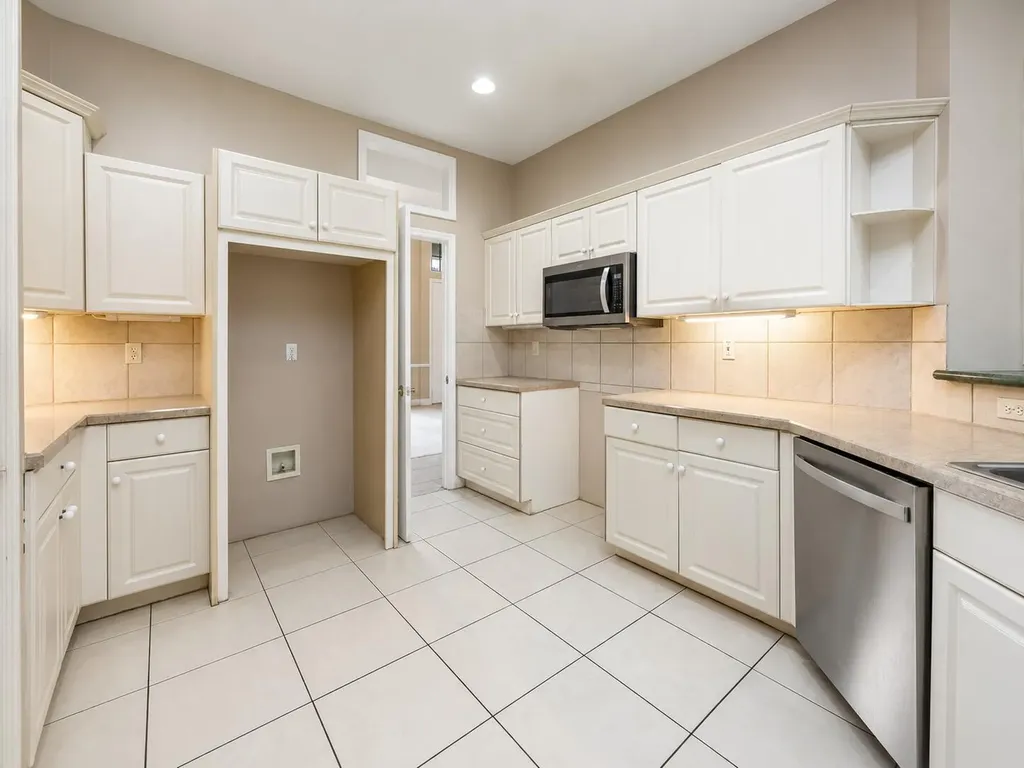 77 Eastwood Drive Palm Coast FL 32164