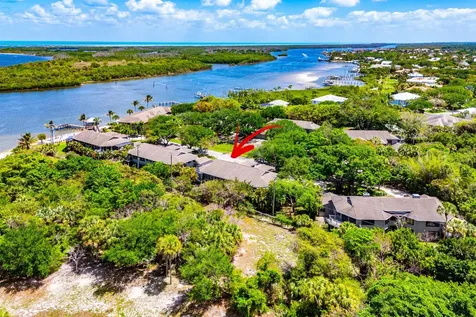5662 SE Schooner Oaks Way Stuart FL 34997