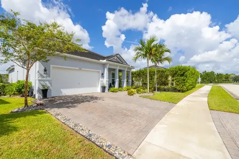 4802 SW Millbrook Lane Stuart FL 34997