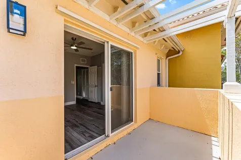 205 S Santa Catalina Circle North Lauderdale FL 33068