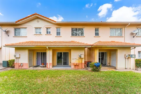 205 S Santa Catalina Circle North Lauderdale FL 33068