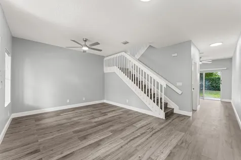 205 S Santa Catalina Circle North Lauderdale FL 33068